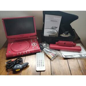 Magnavox MPD850 Portable DVD Player  w/Case and Remote)